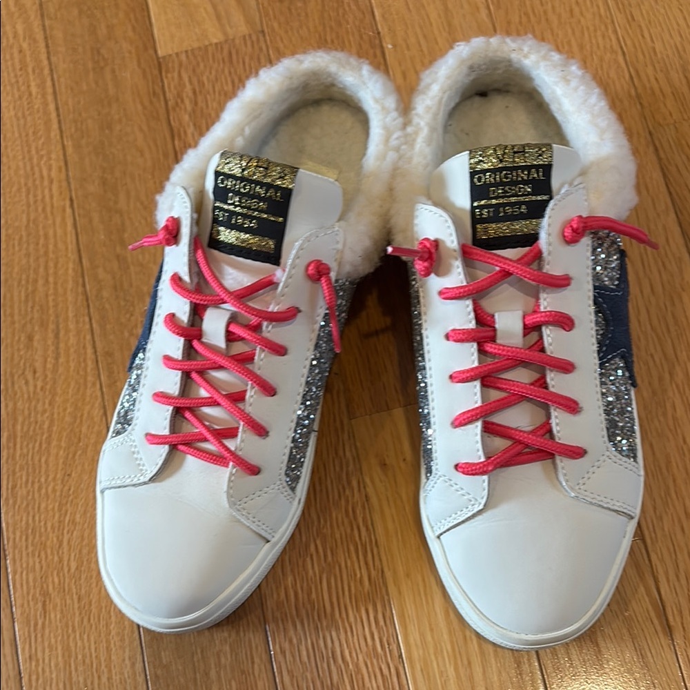 Women's Vintage Havana  Pink glitter  Sneakers 8 “new”